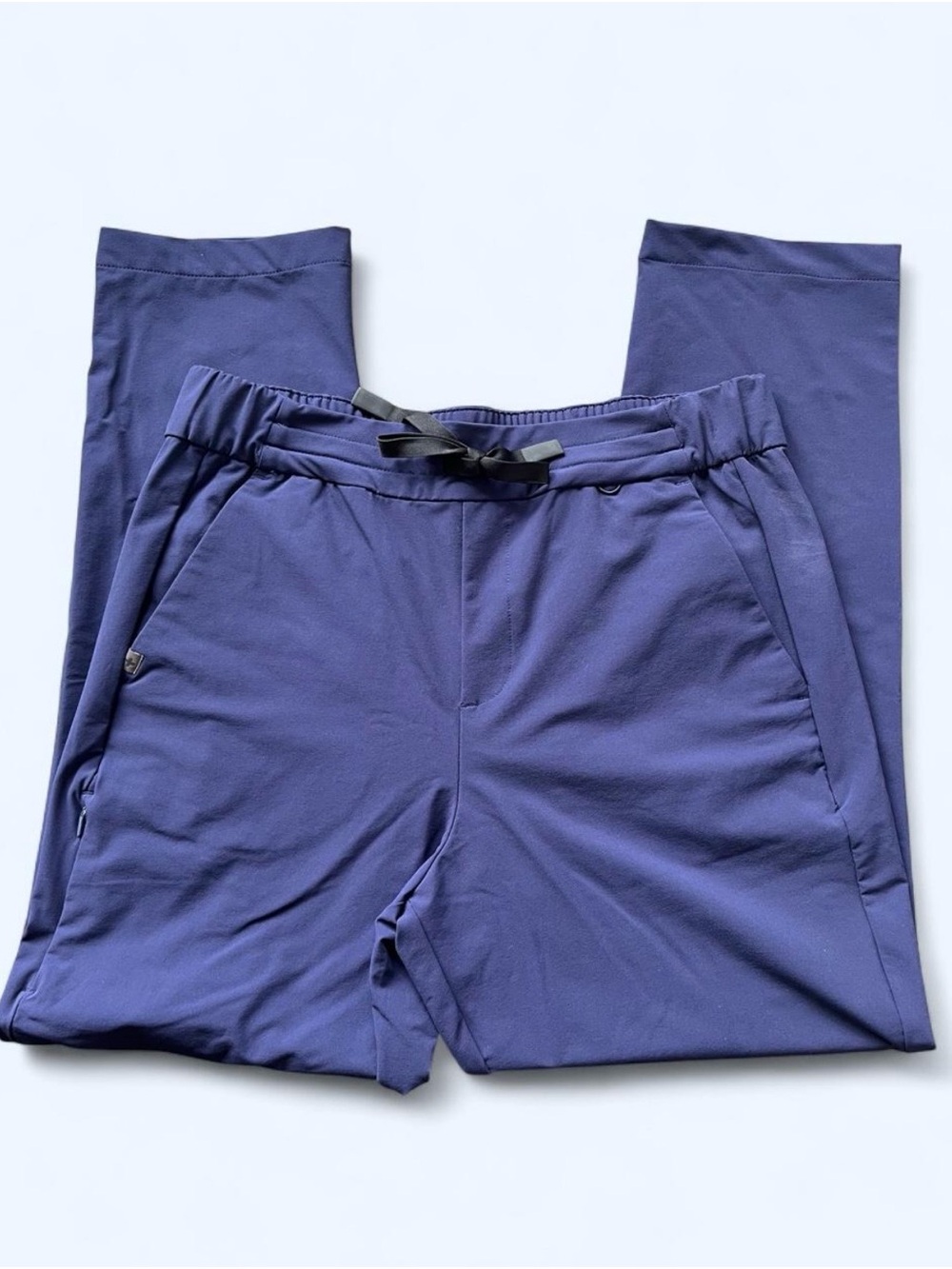 Figs Women's Jogger Pants in Navy